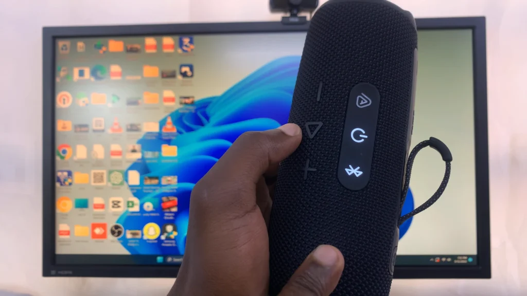 How To Connect JBL Flip 7 To Windows PC / Laptop Wired