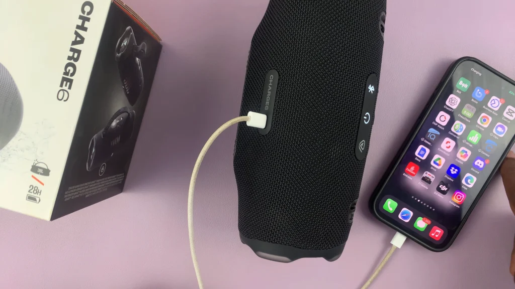 How To Charge Phone with JBL Charge 6