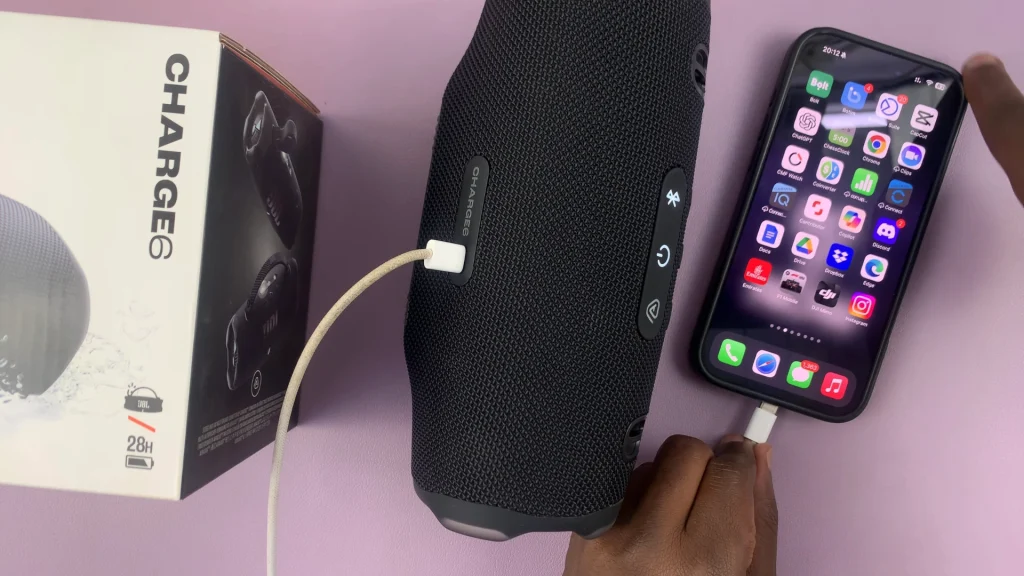 How To Charge Your Phone Using JBL Charge 6