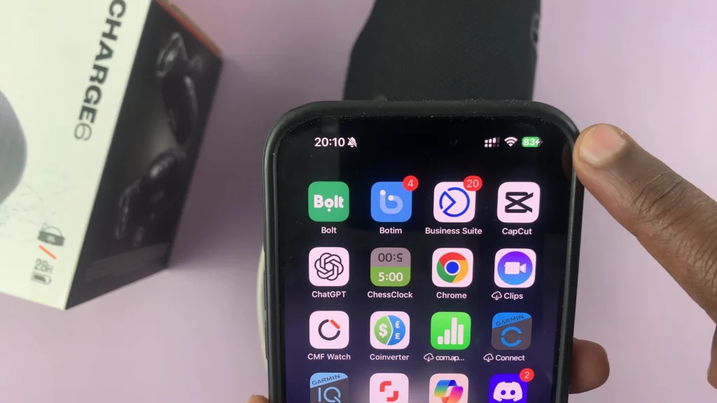 Charge Phone with JBL Charge 6