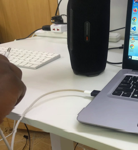 How To Connect JBL Charge 6 To Windows Laptop via Cable