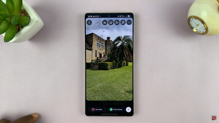 How To Add Music Lyrics On Instagram Story