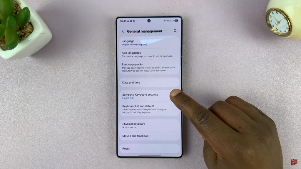 How To Disable Auto Correct On Samsung Galaxy S25 & S25 Ultra