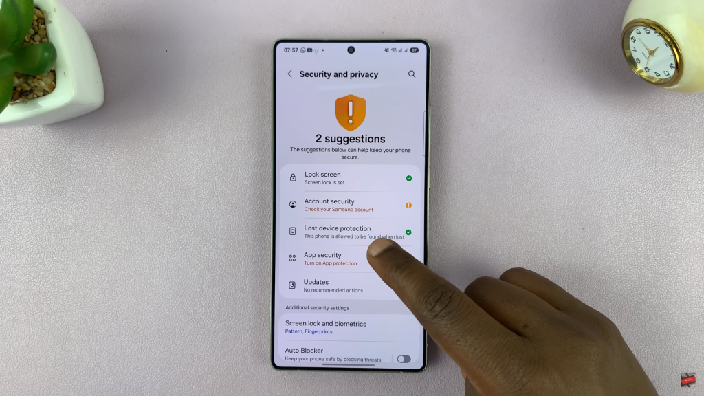 How To Disable (Turn OFF) Find My Mobile On Samsung Galaxy S25 & S25 Ultra