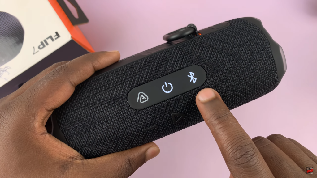 How To Put JBL Flip 7 In Pairing Mode