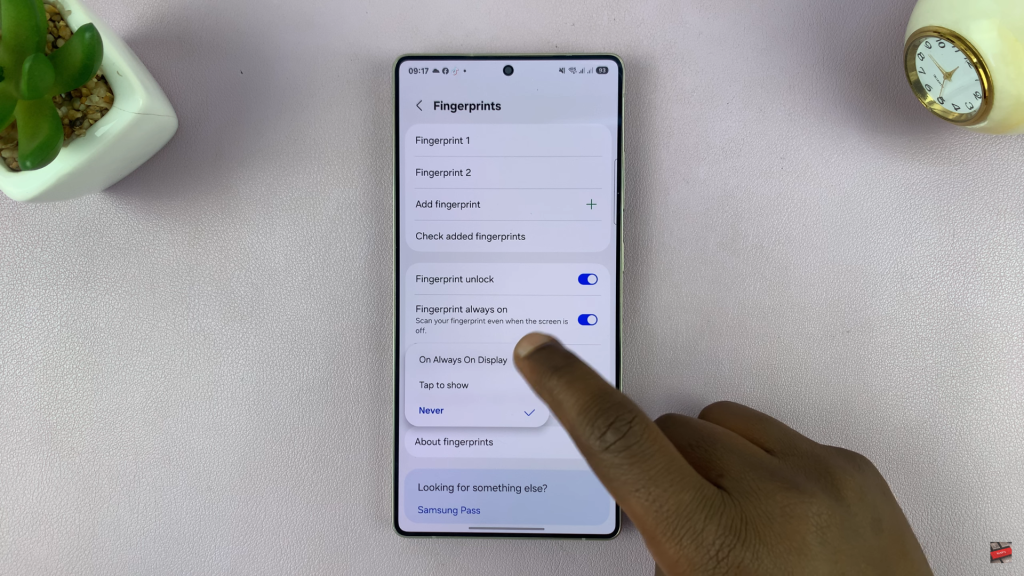 How To Fix I Can't See Fingerprint Icon On Always ON Display of Galaxy S25