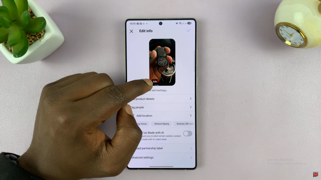 Add Thumbnail To Instagram Reel
