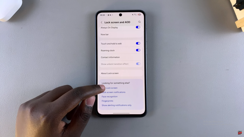 Add Analog Clock To Lock Screen Of Samsung Galaxy A36/A56/A26