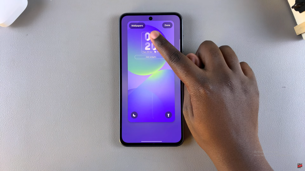 Add Analog Clock To Lock Screen Of Samsung Galaxy A36/A56/A26
