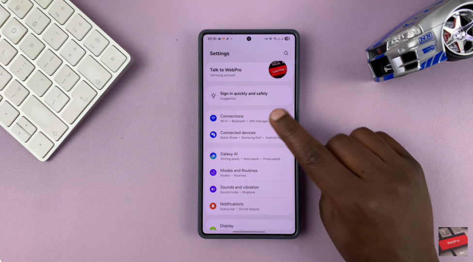 How To Enable Data Switching On Samsung Galaxy.