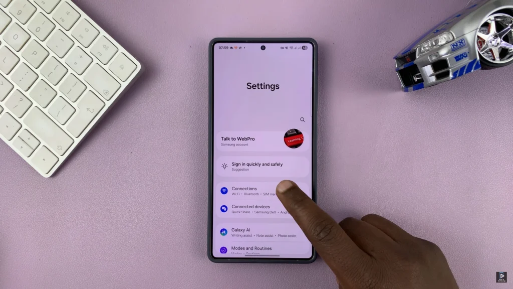 How To Enable SIM PIN On Samsung Galaxy Phone