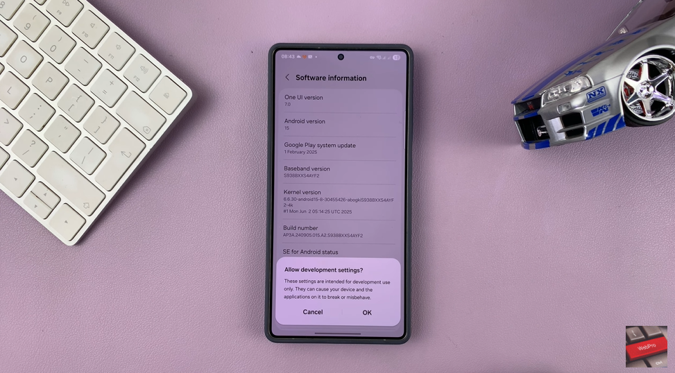 How To Make Your Samsung Phone Screen 'Stay Awake' When Charging