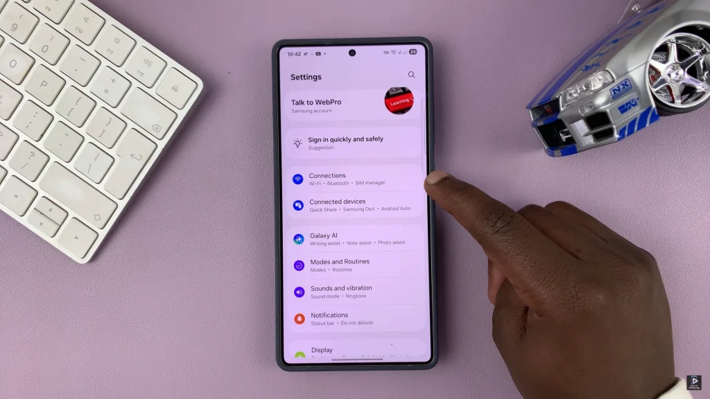 How To Turn OFF Mobile Data On Samsung Phone