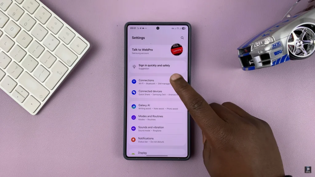 How To Turn ON WIFI On Samsung Phone